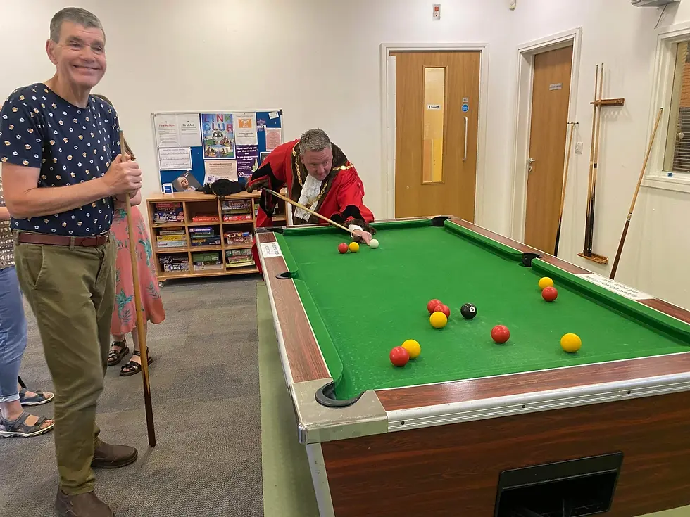 Mayor at The Link Club