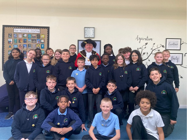 Mayor of Patchway Cllr Dayley Lawrence presenting year 6 pupils at Callicroft Primary Academy and Co