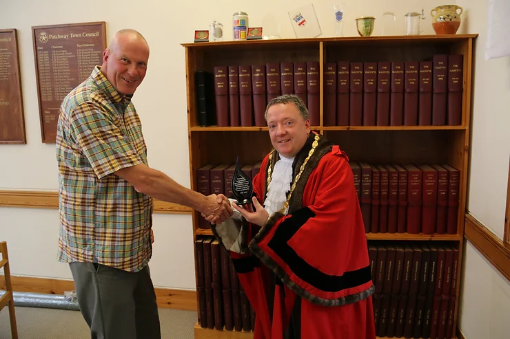 The Mayor presents Mr Justin Aldhouse with his Bristol Blue Glass engraved Long Service Award from P