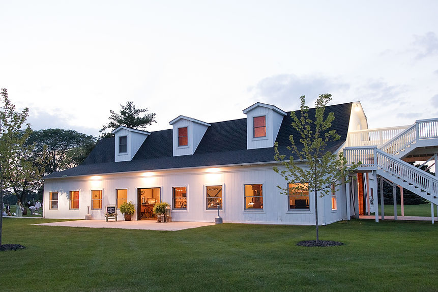 Venue and DJ-009-X2.jpg