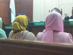 Siti Umi Berkerja Selama 30 tahun Tidak Diberi Pesangon, Akhirnya PT Kapasari Digugat
