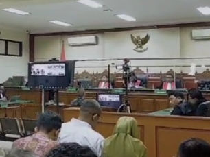Eks Kasi Pidsus Kejari Bondowoso usai Hakim Vonis 5 Tahun Bui