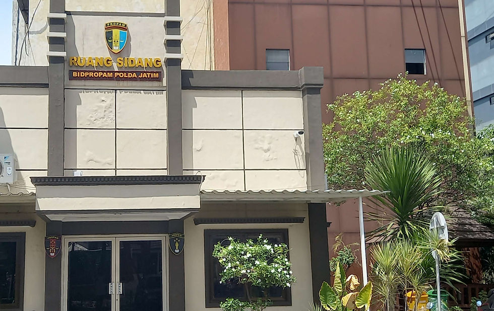 Syaroni selaku anggota Kasubbag Yanduan Propam Jatim mengapresiasi konfirmasi awak media Koordinatberita.com terkait perkara PT. Lintasindo Darma Sakti ( LDS ) dan perkara lain yang dilepaskan oleh Polsek Asemrowo.
