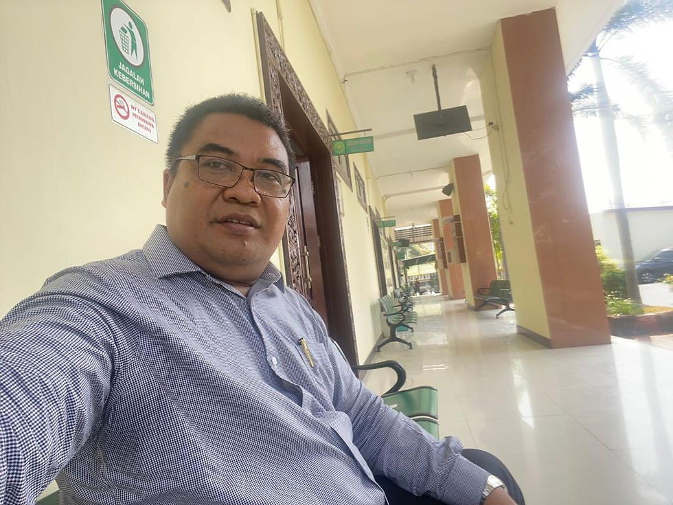 Berdasarkan resume perkara mediasi No.88/Pdt.G/2023/PN.GSK, dengan sah pengugat Djinarko Suhendro pemilik 1 Unit Gudang Blok C-17 yang terletak di Komplek Pergudangan “Prambanan Bizlan, Desa Cerme Lor, Kecamatan Cerme, Kabupaten Gresik, telah di jual tergugat 1 kepada yang tergugat II.