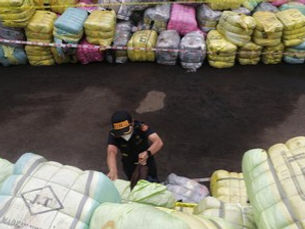 Maraknya Impor Ilegal, Pemerintah Bentuk Satgas Barang Impor Ilegal