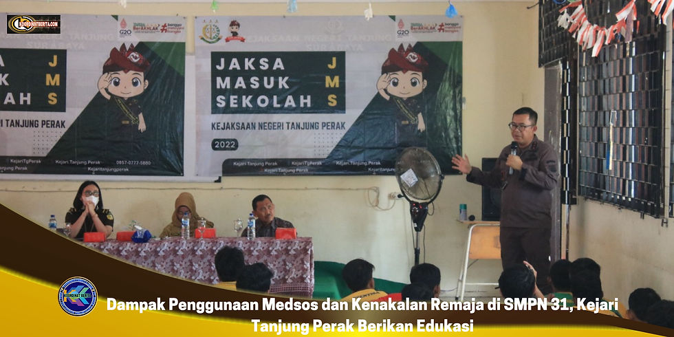 "Melalui Program JMS ini, kami memberikan materi terkait dengan penggunaan media sosial agar tidak melanggar hukum, dan Anak yang berhadapan dengan hukum, serta sanksi hukum apabila membawa senjata tajam (sajam) tidak sesuai aturan yang ada," kata Kajari Tanjung Perak, Aji Kalbu Pribadi kepada wartawan usai memberikan materi hukum kepada siswa SMPN 31 Surabaya, Kamis (15/12).