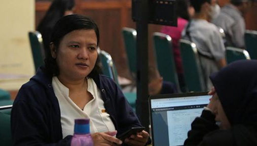 “Kita mengerahkan intelijen dari siber pungli, kepolisian, kejaksaan untuk mendeteksi dan anggota pungli selama PPDB pada pertengahan tahun ini,” kata Ketua Tim Siber Pungli Kota Pangkalpinang AKBP Rendra Oktha Dinata di Pangkalpinang, Jumat, 7 Juni 2024.