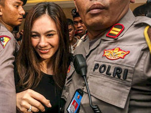 Aktris Janda Cantik, Wulan Guritno Penuhi Panggilan Bareskrim