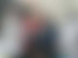 Tak Kuasa Tahan Tangis, Suharto Eks Atlet Nasional Balap Sepeda Terima HP & Bantuan dari Khofifah