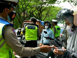 PYBH Elang Maut Indonesia Sebut Polisi Tak Berhak Periksa HP Saat Patroli atau Razia di Jalan