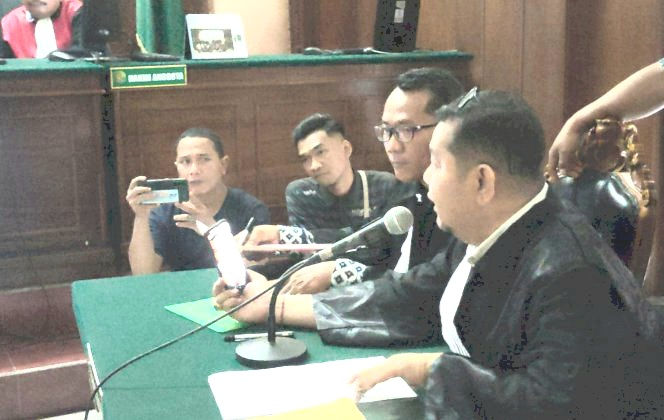 Diketahui Agenda sidang pada hari Senin 6 November 2023 yakni pembacaan surat dakwaan dan dilanjutkan dengan keterangan saksi dari pihak rumah sakit RSUD dr Soewandhie.
