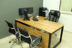 ריהוט לחנויות - שולחן משרדי + שידה