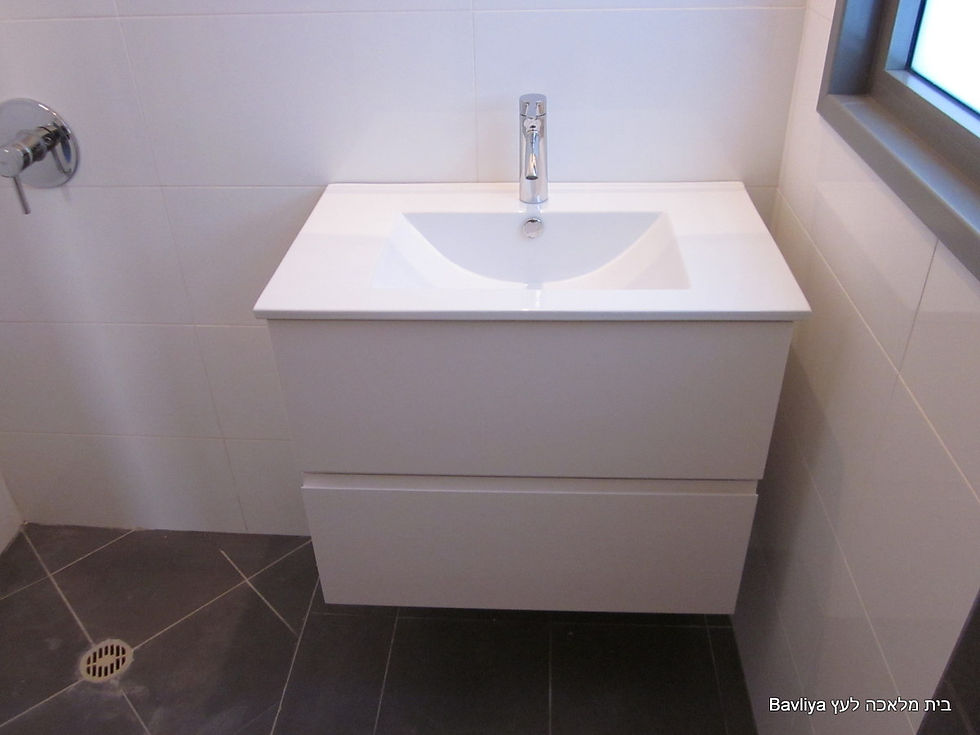 א�רונות אמבטיה בהזמנה, חדרי אמבטיה