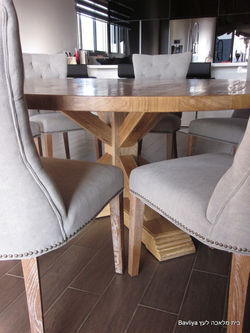 שולחן אוכל בקוטר 2 מטר, אגוז אפריקאי