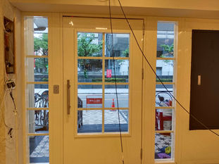 台北畫廊-裝潢細清