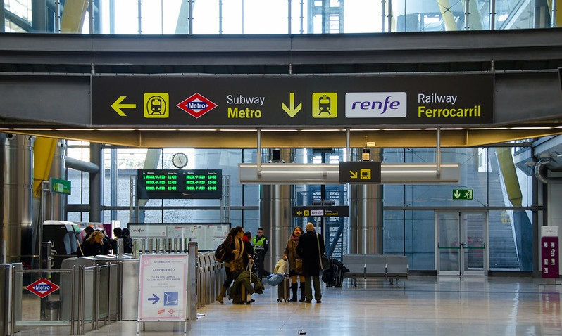 COMO SAIR DO AEROPORTO DE MADRI PARA O CENTRO