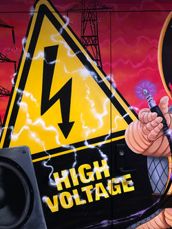 TEXAS ROADHOUSE HIGH VOLTAGE lobby wall TOWER - WILFRED E. SIEG III (2)