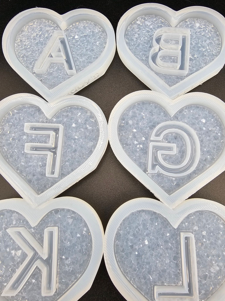 Miniature : Druzy heart with shiny initial molds