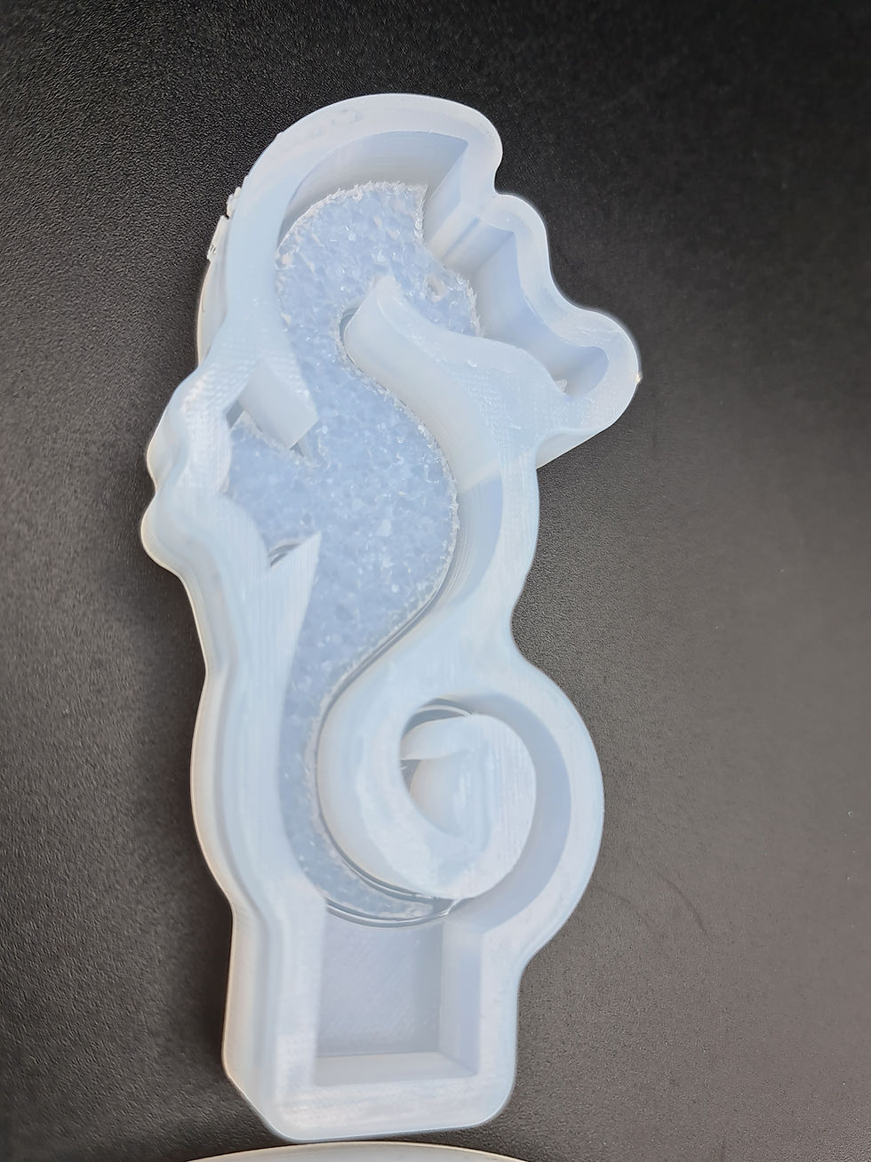 Miniature : Druzy seahorse with stand mold