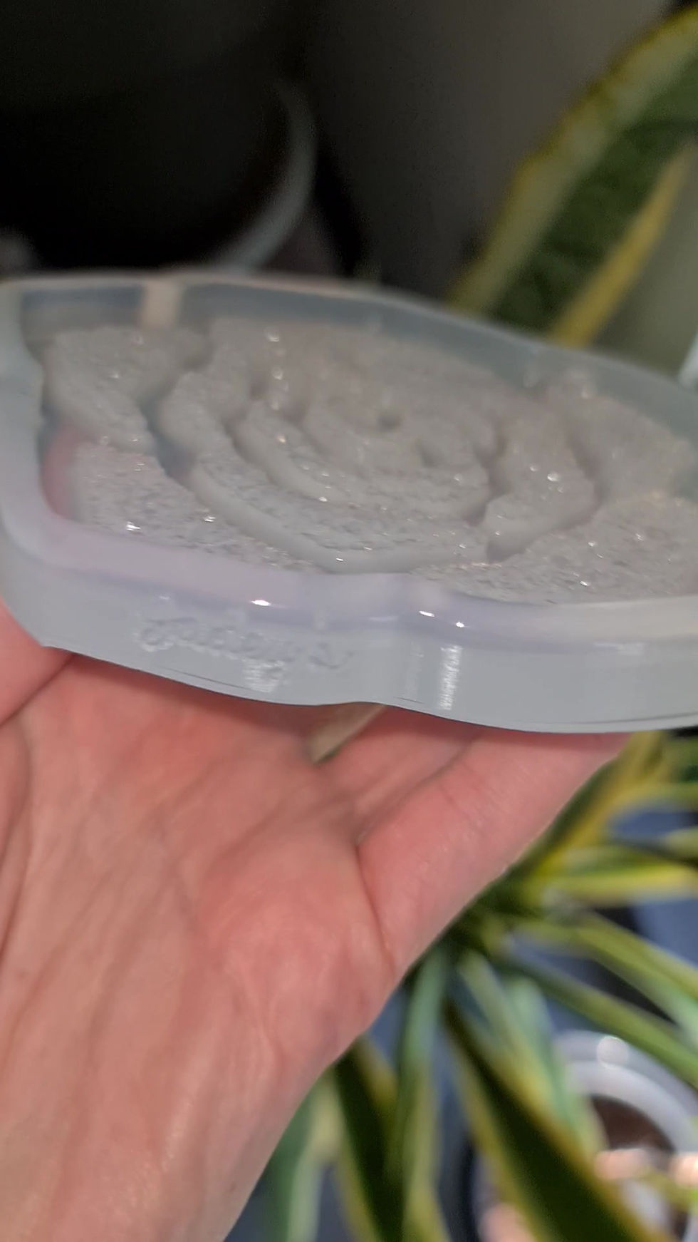 Thumbnail: Set of 4 druzy rose coaster molds