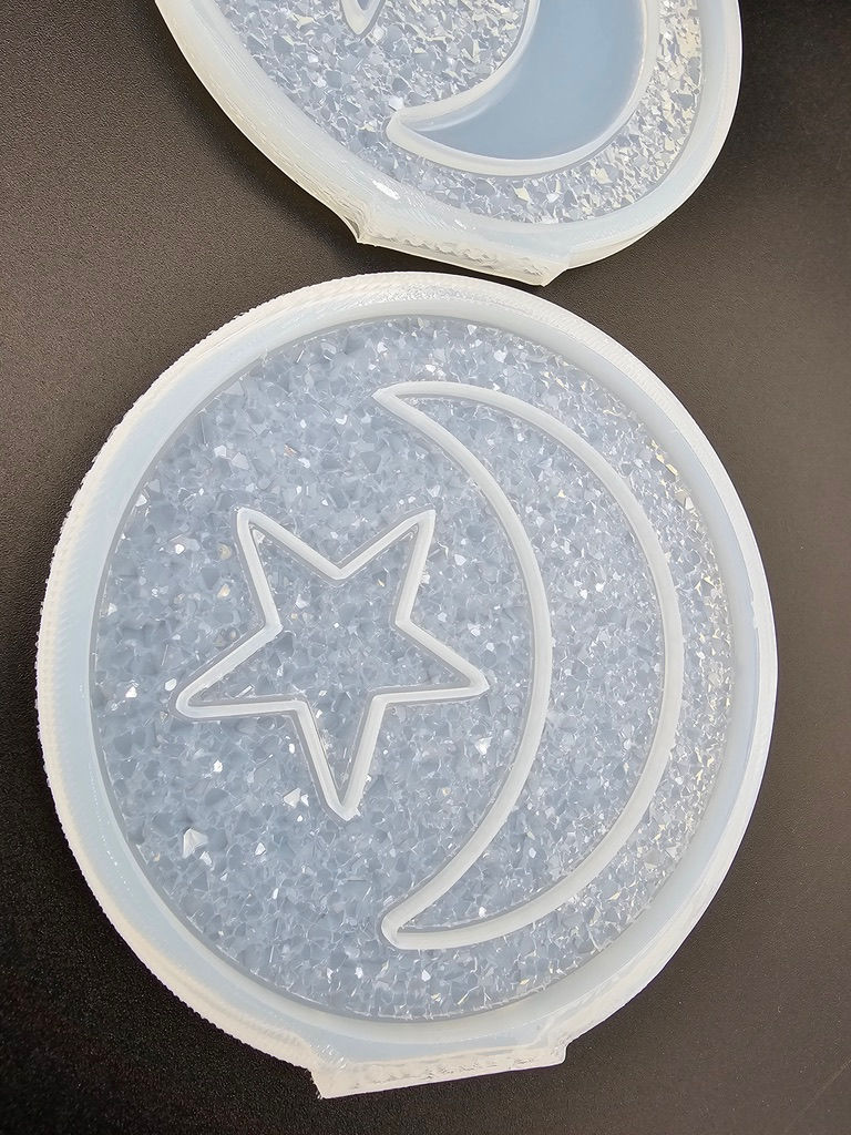 Miniature : Moon with star coaster mold - Druzy and non druzy