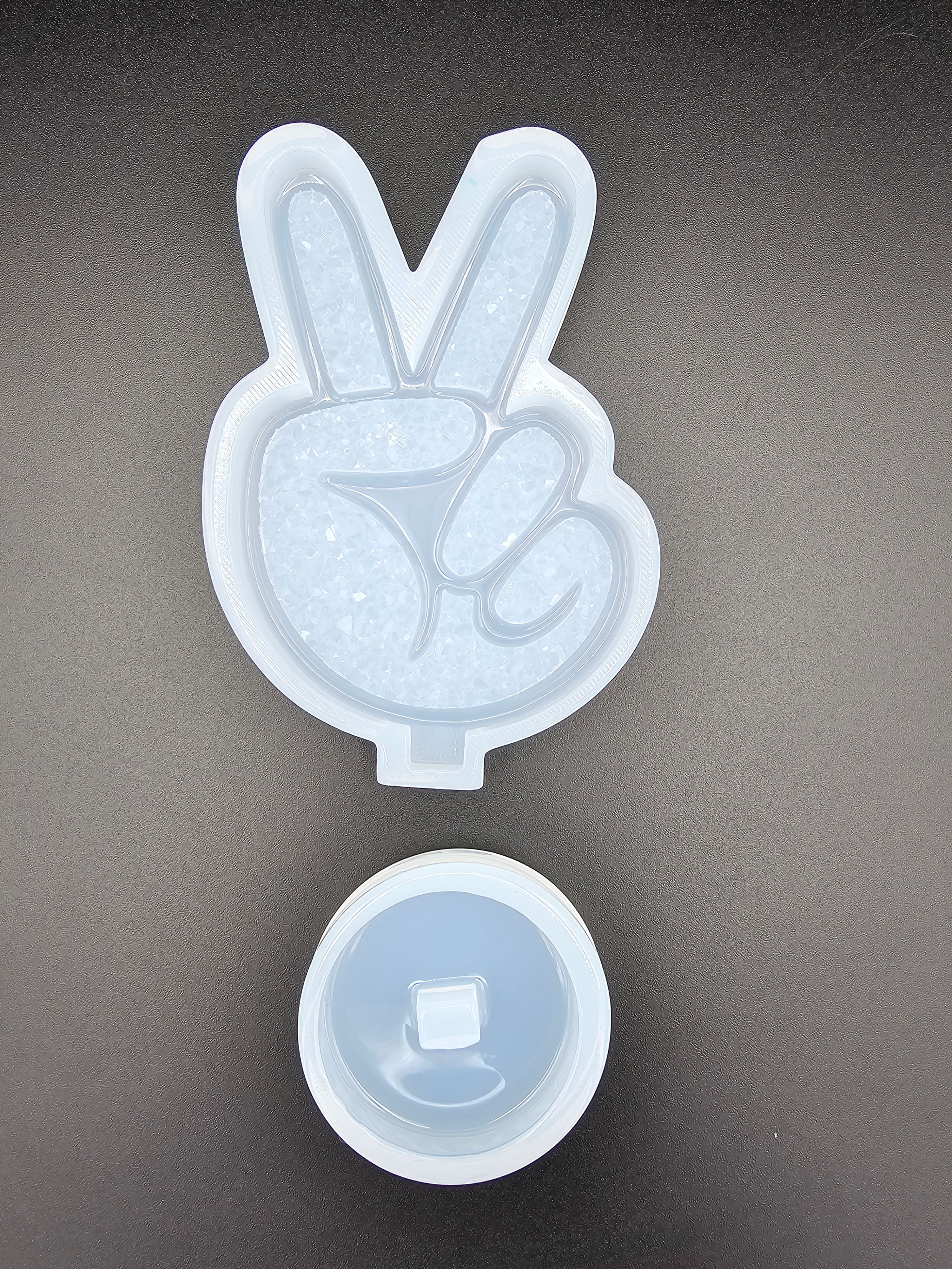 Druzy  Peace sign with a base mold