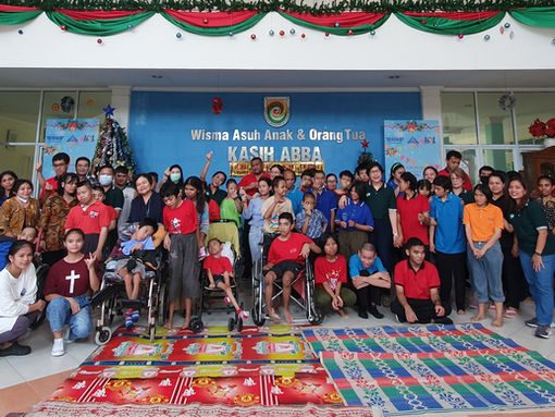 Aksi Kasih PT. Sumatera Prima Fibreboard : Berbagi Sukacita Natal 2023 bersama Penduduk Wisma Kasih