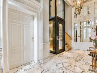 Keuntungan Menggunakan Marmer Italia : Kenali Kelebihannya untuk Investasi Area Anda