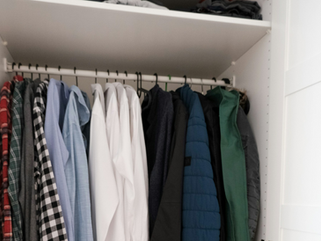 Wardrobe MDF dalam Ruang Terbatas: Penyimpanan Maksimal untuk Apartemen Kecil