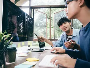On Premise vs Cloud: Mana yang Lebih Cocok untuk Bisnis Anda?