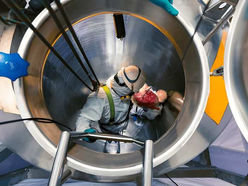 riiwhs202e enter and work in confined spaces