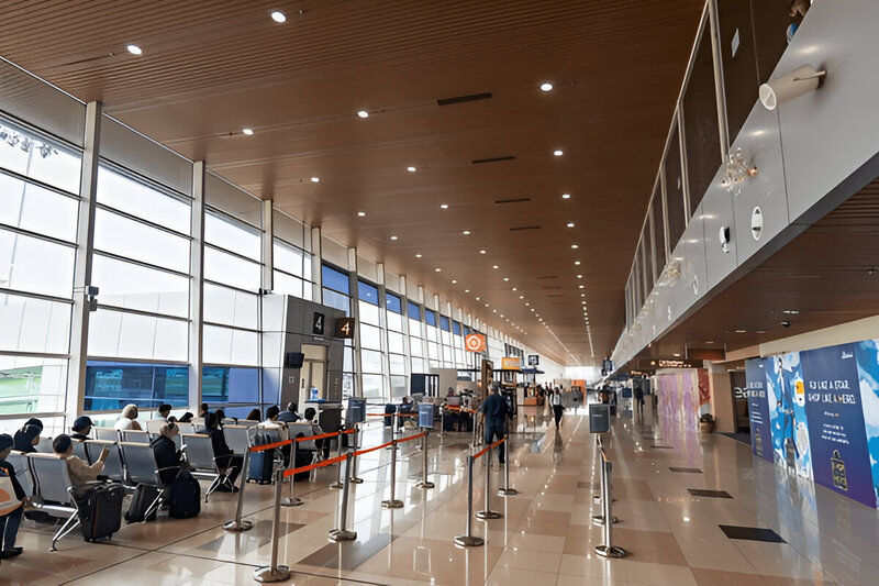 illuminated ceiling airports