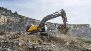 Volvo CE lança no Brasil a EC230 Electric, escavadeira de médio porte com zero emissões