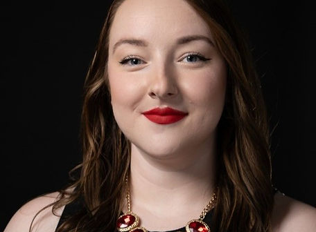 LaurenHeadshot (1).jpeg