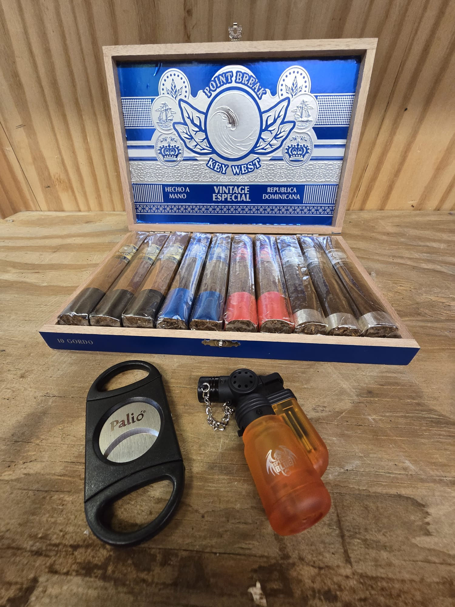 Gordo Assorted Premium Label Cigars - Box of 10 with FREE CUTTER & LIGHTER