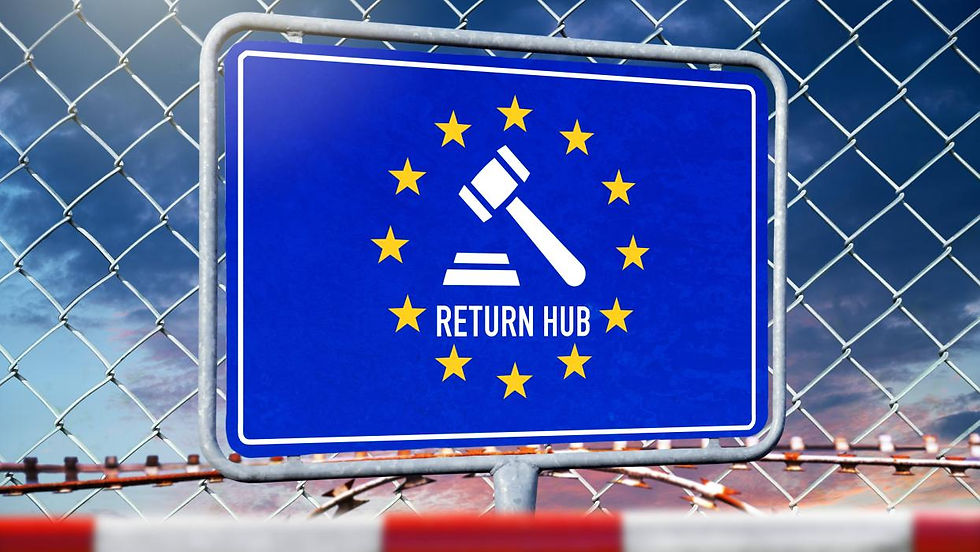 Le mot "return hub" au centre des étoiles du drapeau de l'UE devant un grillage symbolisant les nouvelles restrictions à la politique migratoire européenne.