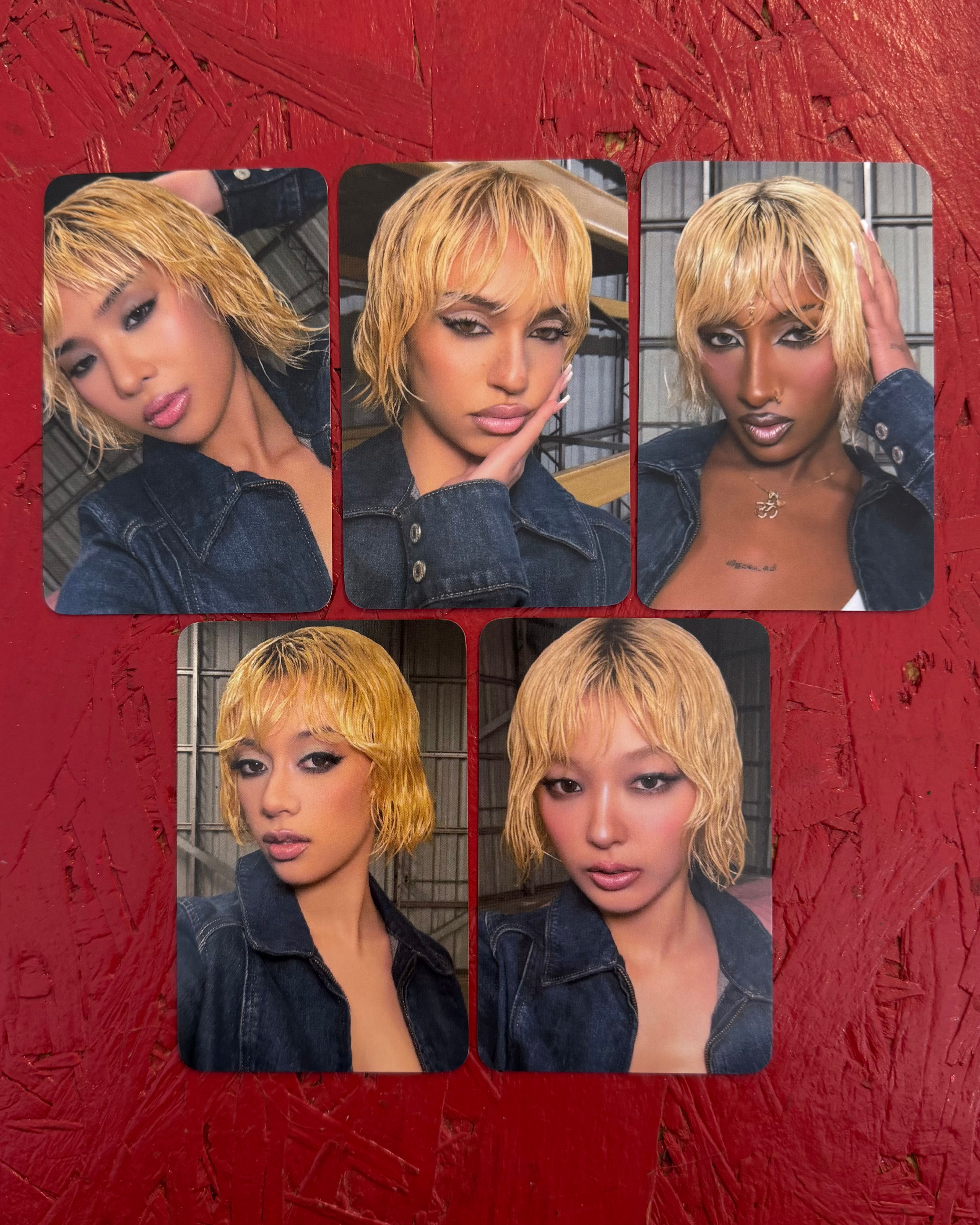 KATSEYE - WILD TRADING CARD A