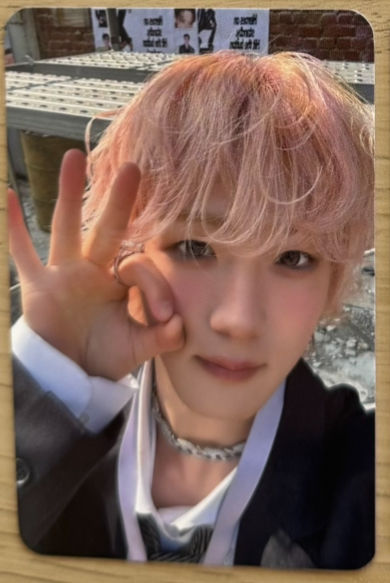 섬네일: P1HARMONY - DUH! Ktown4u T-shirt Pob