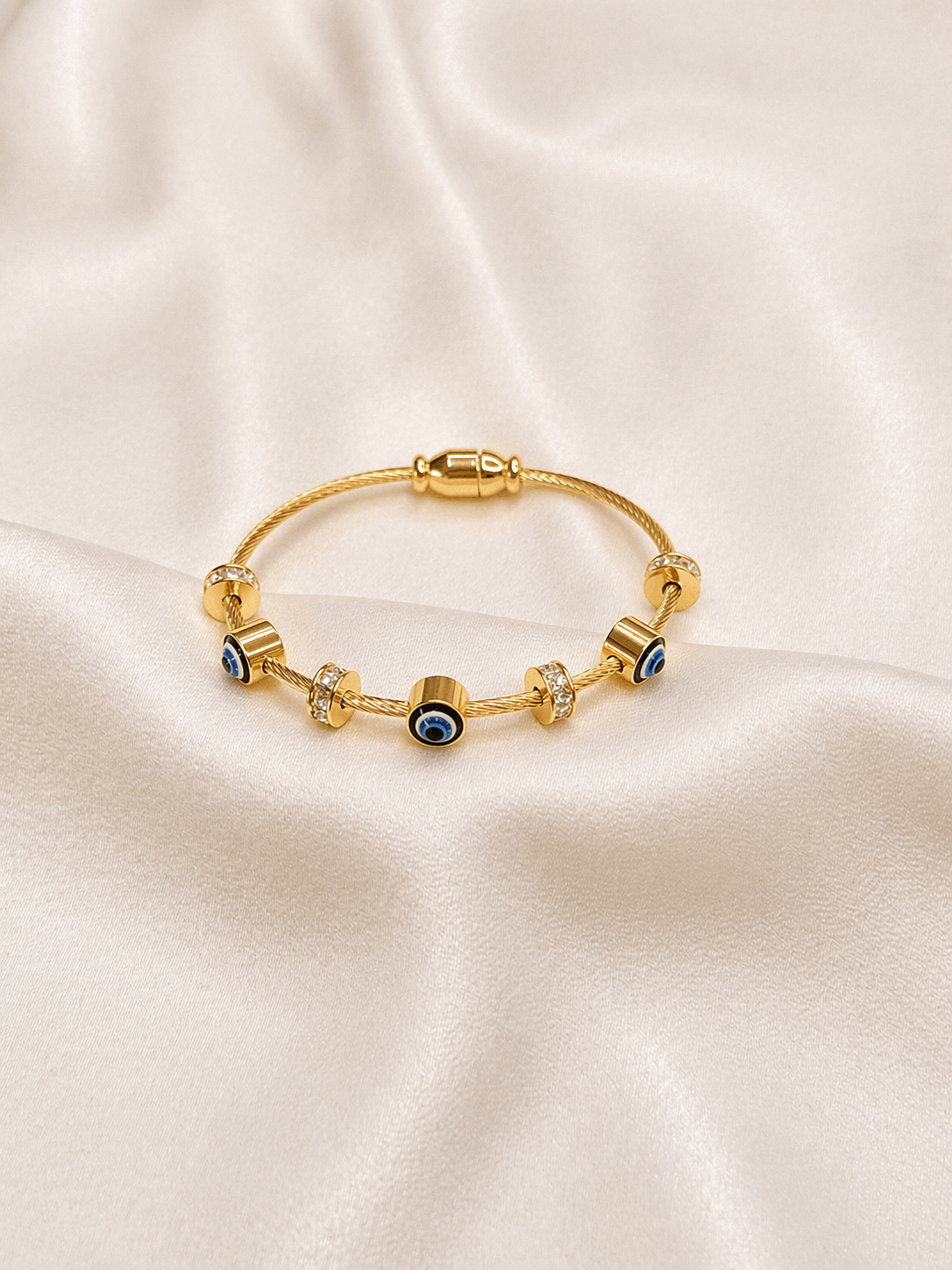Gold evil eye bracelet