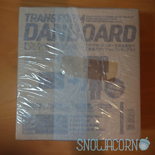 縮圖：壽屋 四葉妹妹 紙箱人 完全變形 會場限定 金色 kotobukiya Yotsubato Danbo Gold Ver. Figure