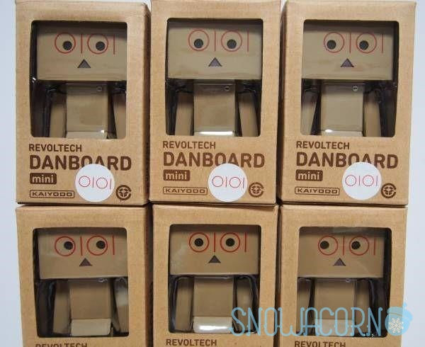Thumbnail: Kaiyodo 海洋堂 山口式 Yotsubato! 四葉妹妹 Danboard 迷你紙箱人 0101 Ver. Figure