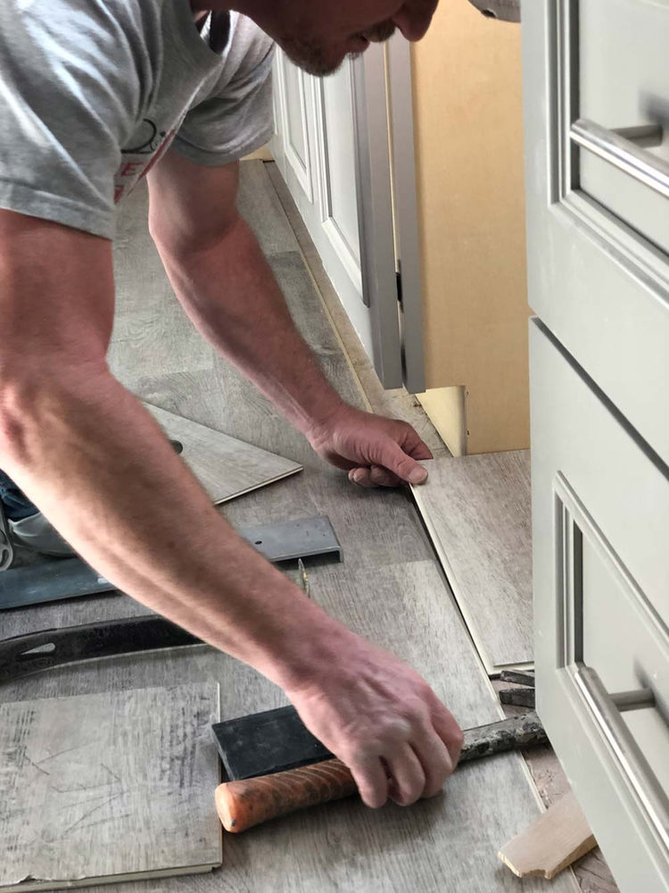 Keys To Hiring the Right Flooring Contractor