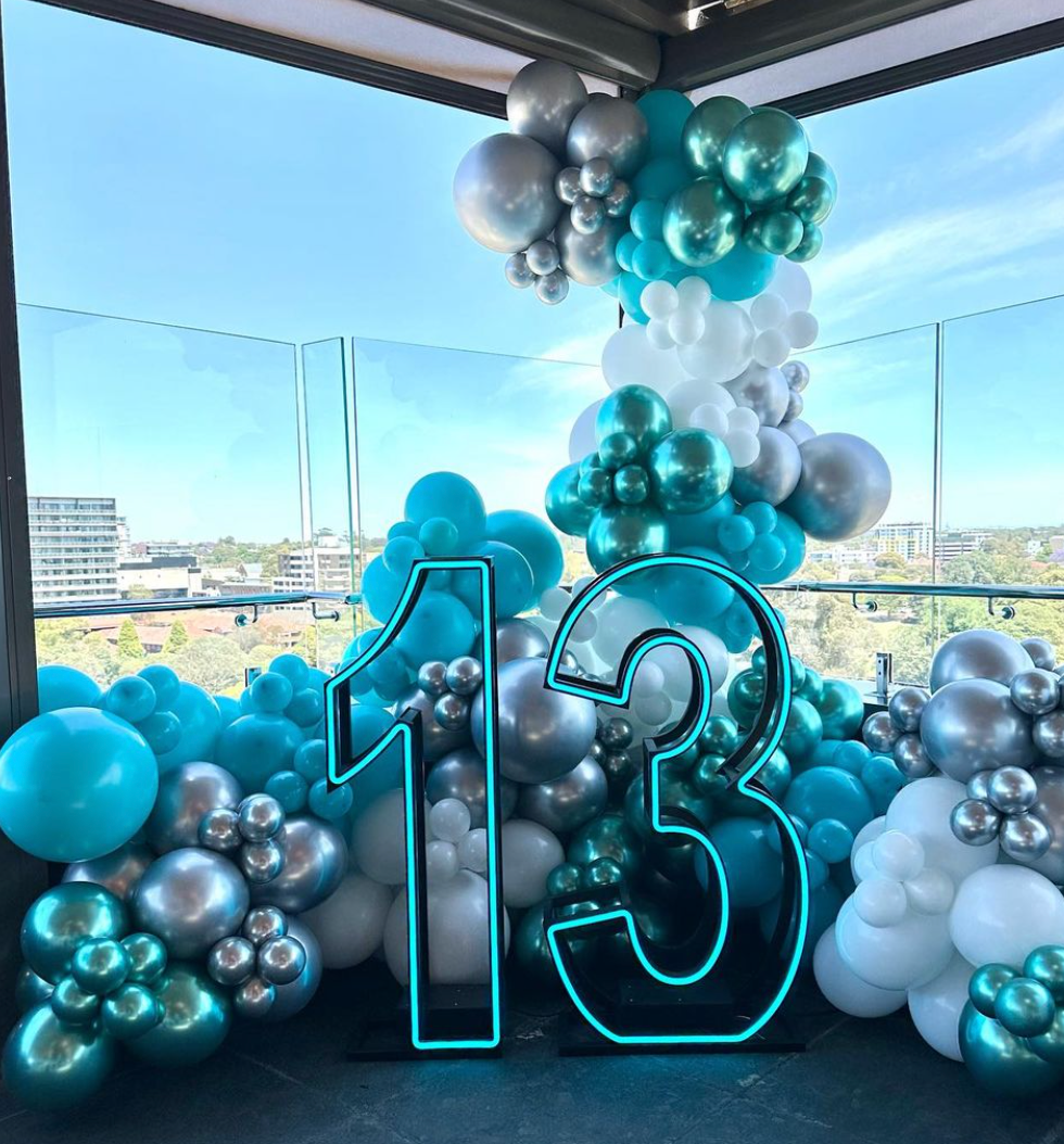 SYDNEY Lighting - Neon, Letters & Numbers