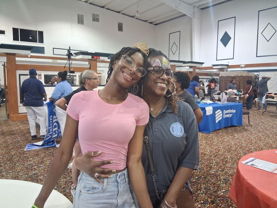 Jordon and Vick at B2S event