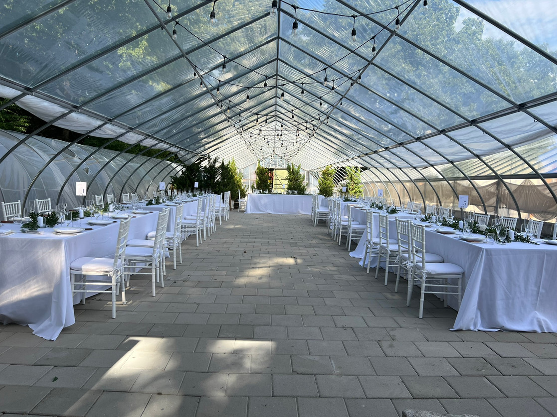 The beautiful Reception Setup with fresh florals , Full Wedding planning, Decor, On-Day Coordination