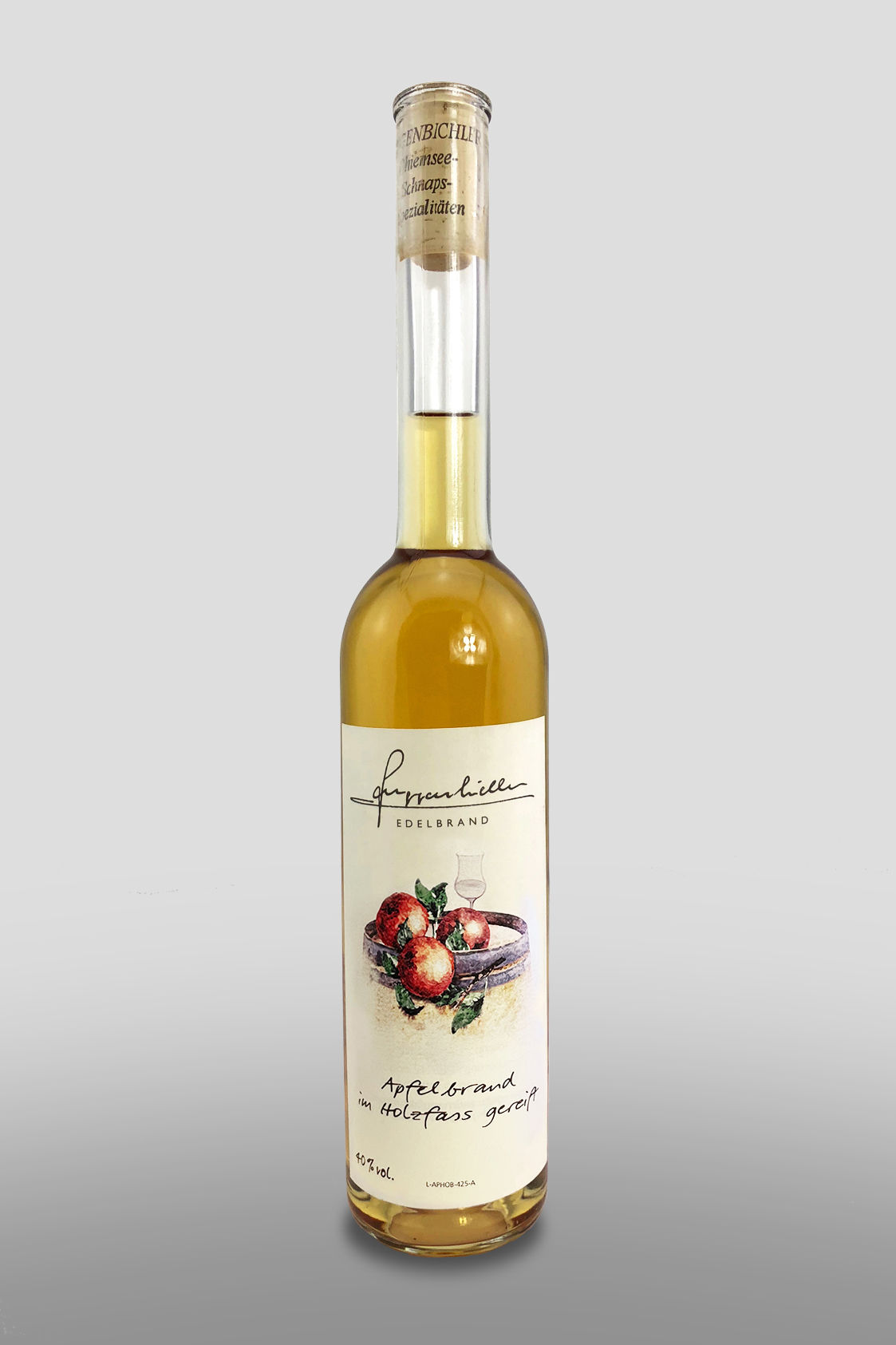 Apfelbrand im Holzfass gereift