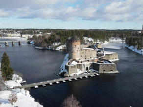 Tutustu meihin ja ihastuu!