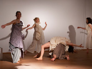 Huldufólk - Ein Performance Projekt von Anika Reidt