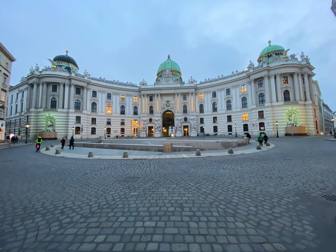 Die Wiener Hofburg
