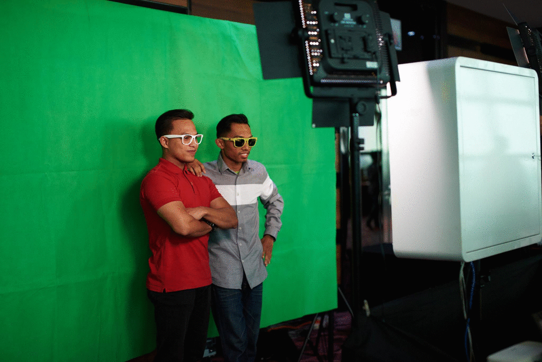 GREEN SCREEN BOOTH